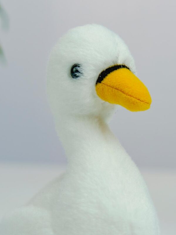 Peluche – Pato pequeno branco (cisne)